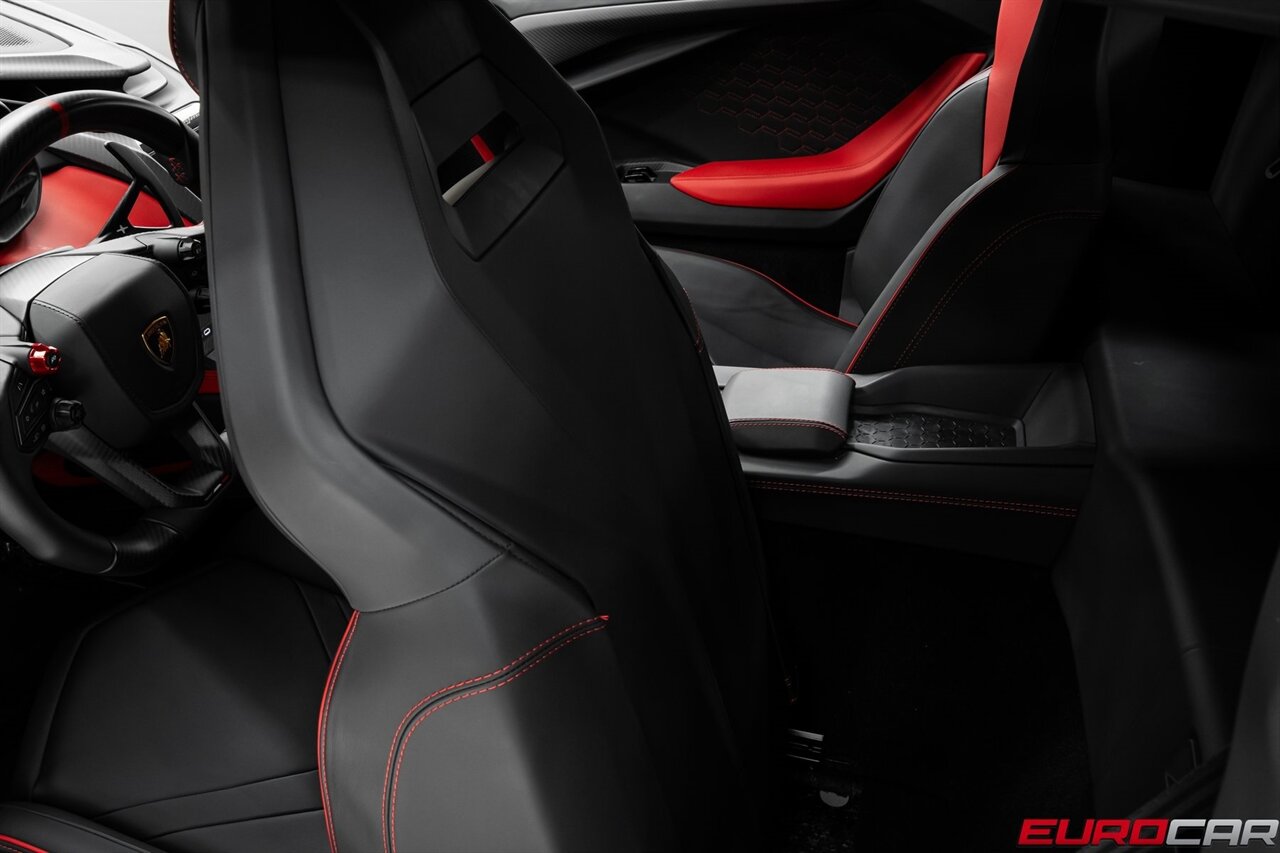 2024 Lamborghini Revuelto *HUGE CARBON OPTIONS * FACTORY MATTE PAINT* - Photo 52 - Costa Mesa, CA 92626