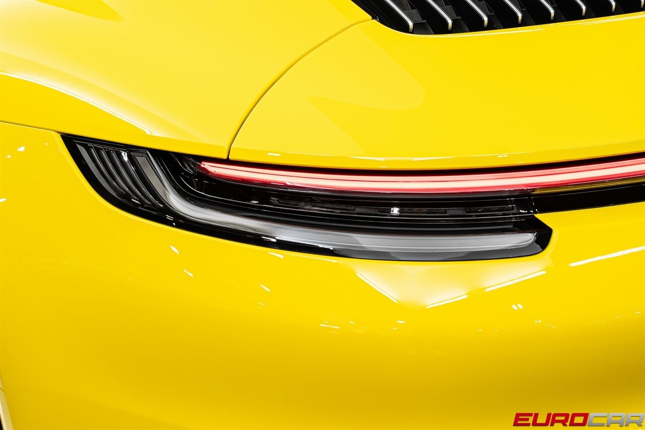 2022 Porsche 911 Carrera 4S *SPORT CHRONO PACKAGE * PREMIUM PACKAGE * FRONT PPF* - Photo 19 - Costa Mesa, CA 92626