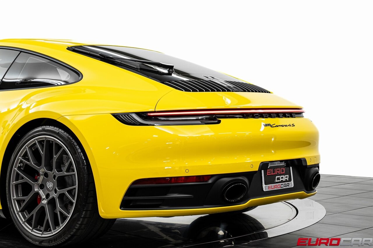 2022 Porsche 911 Carrera 4S *SPORT CHRONO PACKAGE * PREMIUM PACKAGE * FRONT PPF* - Photo 17 - Costa Mesa, CA 92626