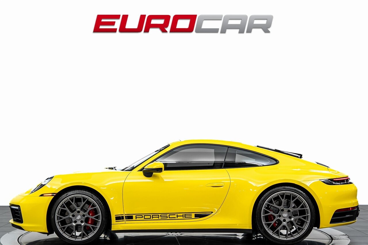 2022 Porsche 911 Carrera 4S *SPORT CHRONO PACKAGE * PREMIUM PACKAGE * FRONT PPF* - Photo 2 - Costa Mesa, CA 92626