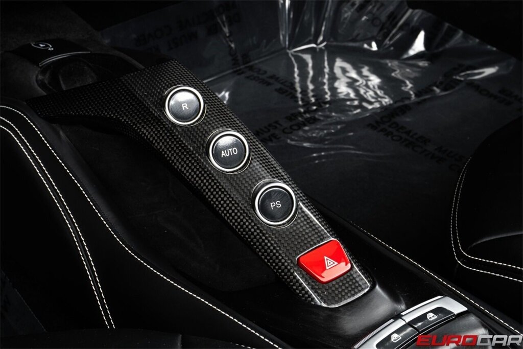 2018 Ferrari 488 Spider *CARBON FIBER INTERIOR * IMMACULATE* - Photo 33 - Costa Mesa, CA 92626