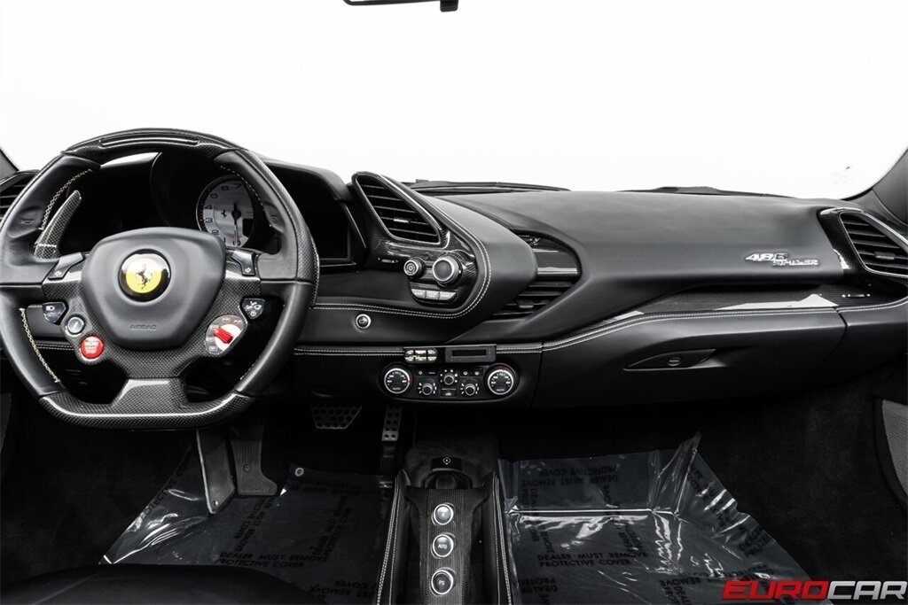2018 Ferrari 488 Spider *CARBON FIBER INTERIOR * IMMACULATE* - Photo 28 - Costa Mesa, CA 92626