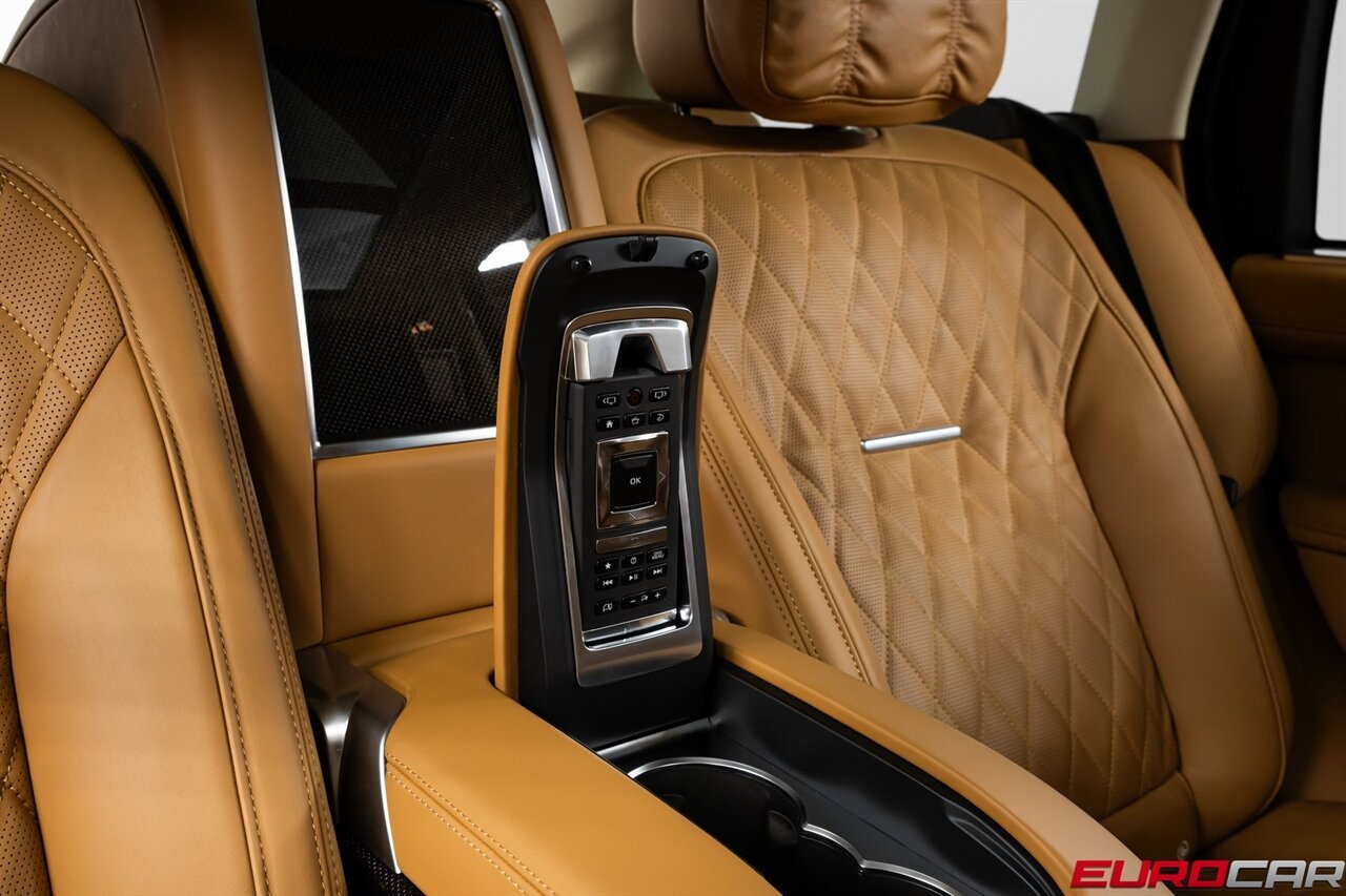 2021 Land Rover Range Rover SVAutobiography LWB *TAILGATE EVENT SEATING*  *ULTIMATE EDITION * TAILGATE EVENT SEATING* - Photo 42 - Costa Mesa, CA 92626