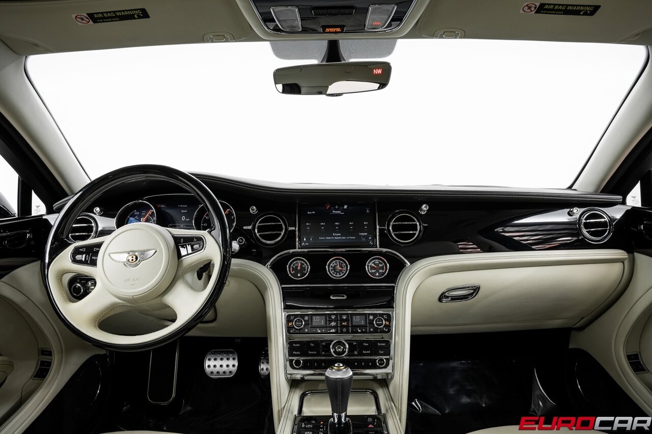 2020 Bentley Mulsanne  *REAR PICNIC TABLES * REAR MASSAGE SEATS* - Photo 22 - Costa Mesa, CA 92626