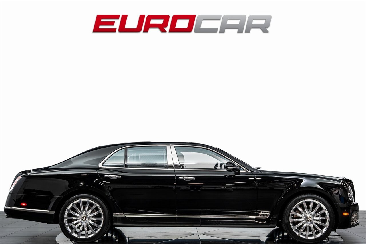 2020 Bentley Mulsanne  *REAR PICNIC TABLES * REAR MASSAGE SEATS* - Photo 6 - Costa Mesa, CA 92626
