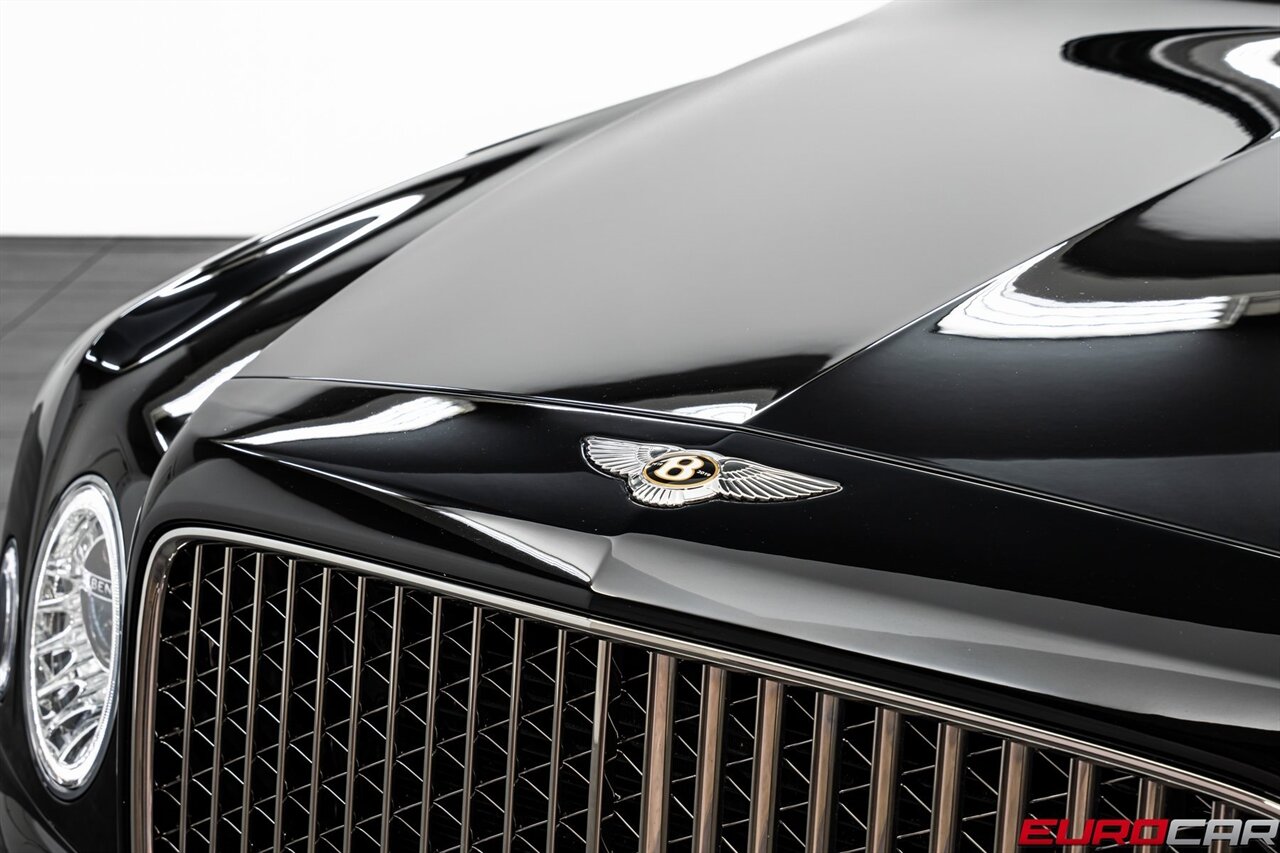 2020 Bentley Mulsanne  *REAR PICNIC TABLES * REAR MASSAGE SEATS* - Photo 9 - Costa Mesa, CA 92626
