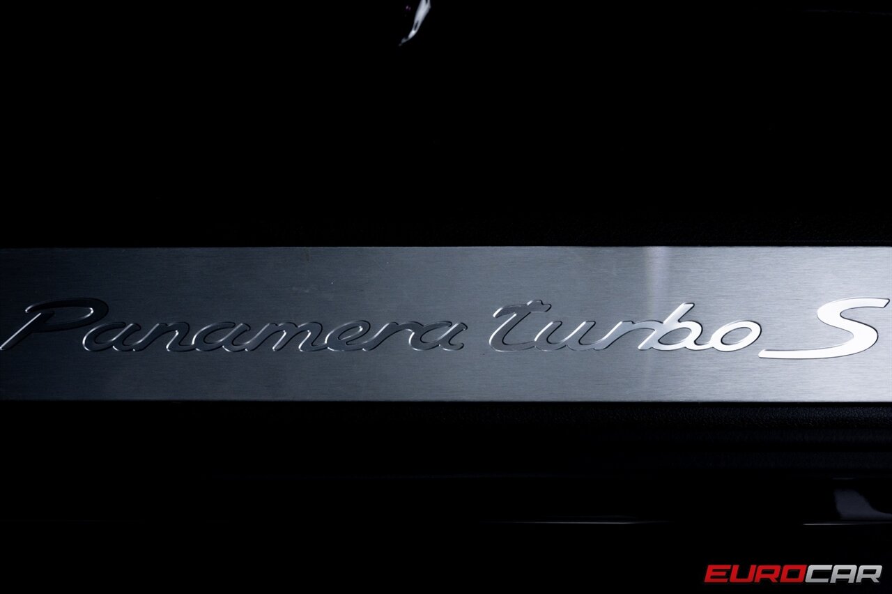 2021 Porsche Panamera Turbo S  *PREMIUM PACKAGE * SPORT EXHAUST SYSTEM* - Photo 26 - Costa Mesa, CA 92626