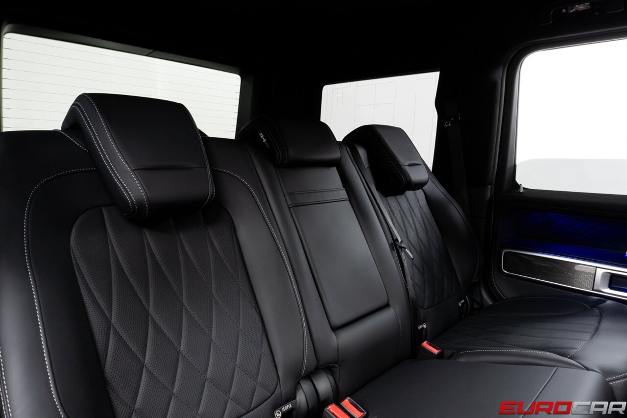 2025 Mercedes-Benz AMG G 63  *AMG CARBON FIBER INTERIOR * EXCLUSIVE INTERIOR PACKAGE PLUS* - Photo 44 - Costa Mesa, CA 92626