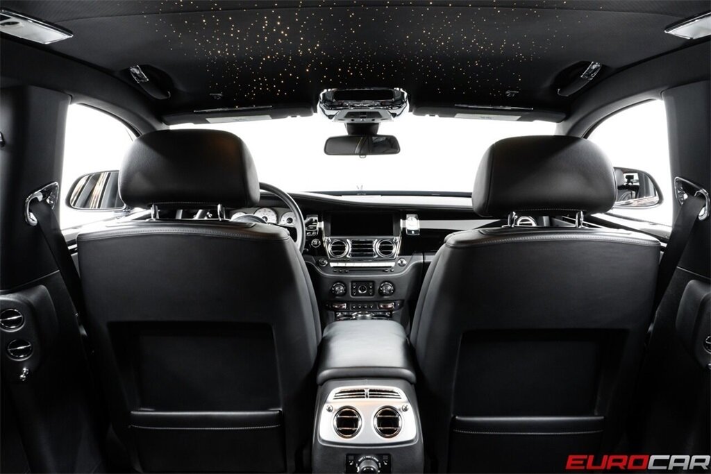 2019 Rolls-Royce Ghost  *STARLIGHT HEADLINER * IMMACULATE CONDITION* - Photo 27 - Costa Mesa, CA 92626