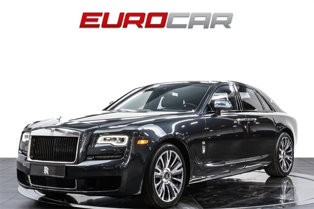 2019 Rolls-Royce Ghost  *STARLIGHT HEADLINER * IMMACULATE CONDITION* - Photo 1 - Costa Mesa, CA 92626