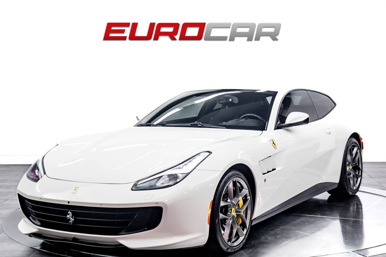 2018 Ferrari GTC4Lusso  *CARBON STEERING WHEEL * BEAUTIFUL SPEC* - Photo 1 - Costa Mesa, CA 92626