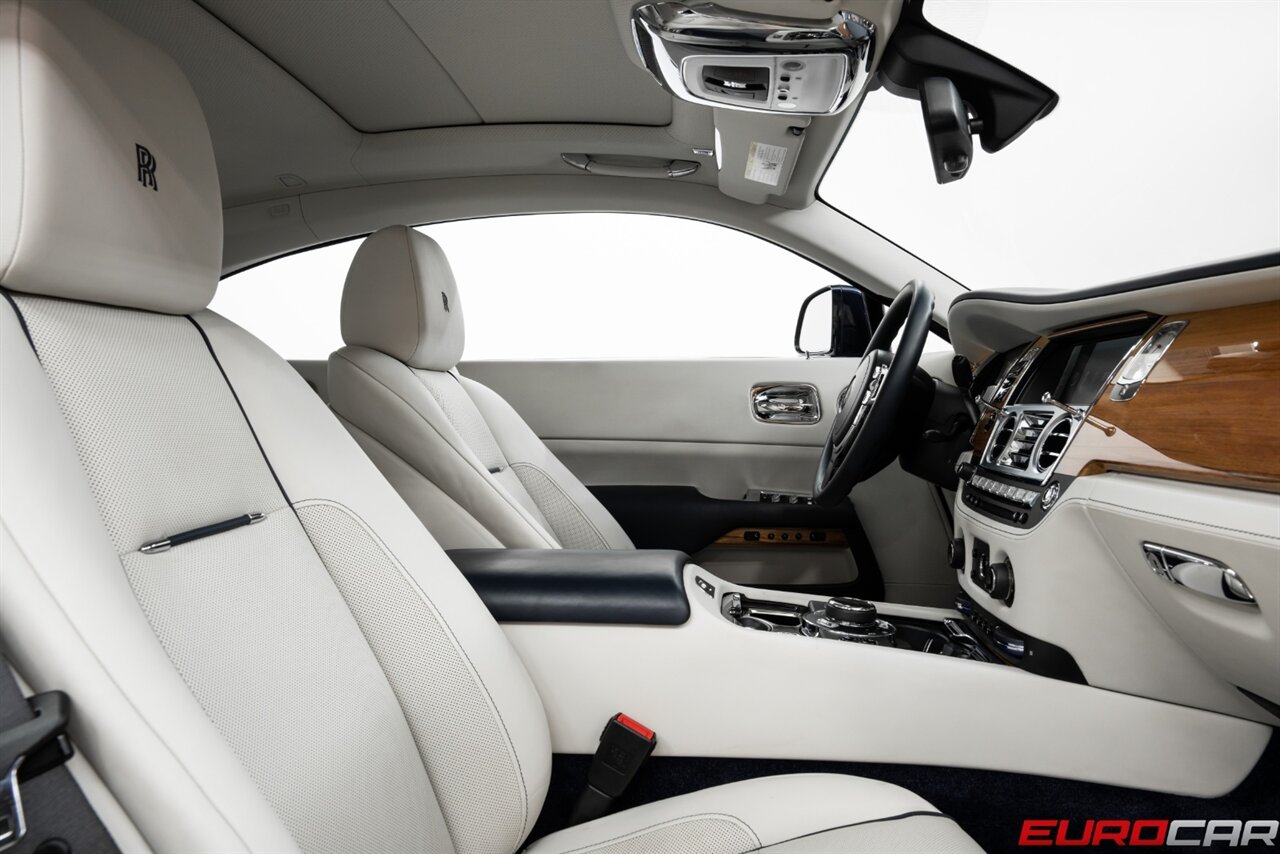 2017 Rolls-Royce Wraith *TWO-TONE INTERIOR * IMMACULATE CONDITION* - Photo 34 - Costa Mesa, CA 92626