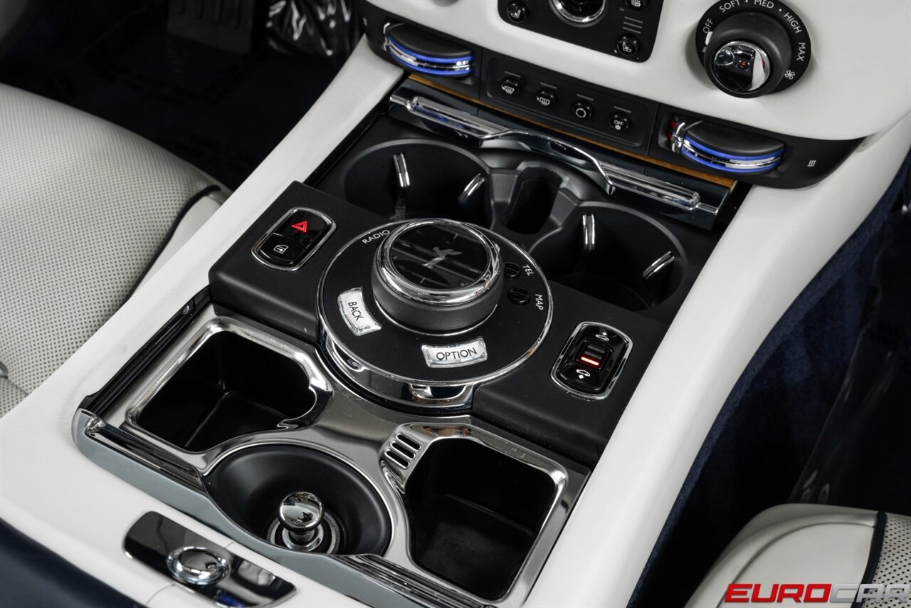 2017 Rolls-Royce Wraith *TWO-TONE INTERIOR * IMMACULATE CONDITION* - Photo 30 - Costa Mesa, CA 92626