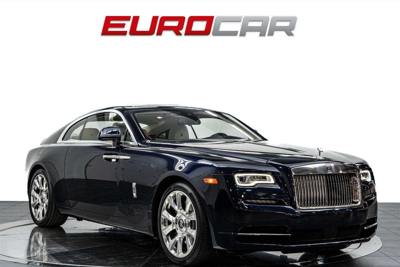 2017 Rolls-Royce Wraith *TWO-TONE INTERIOR * IMMACULATE CONDITION* - Photo 7 - Costa Mesa, CA 92626