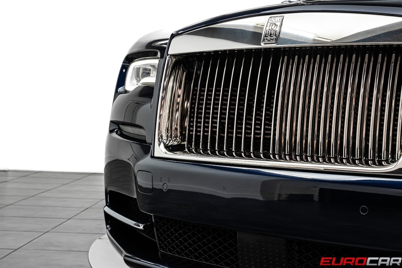 2017 Rolls-Royce Wraith *TWO-TONE INTERIOR * IMMACULATE CONDITION* - Photo 12 - Costa Mesa, CA 92626