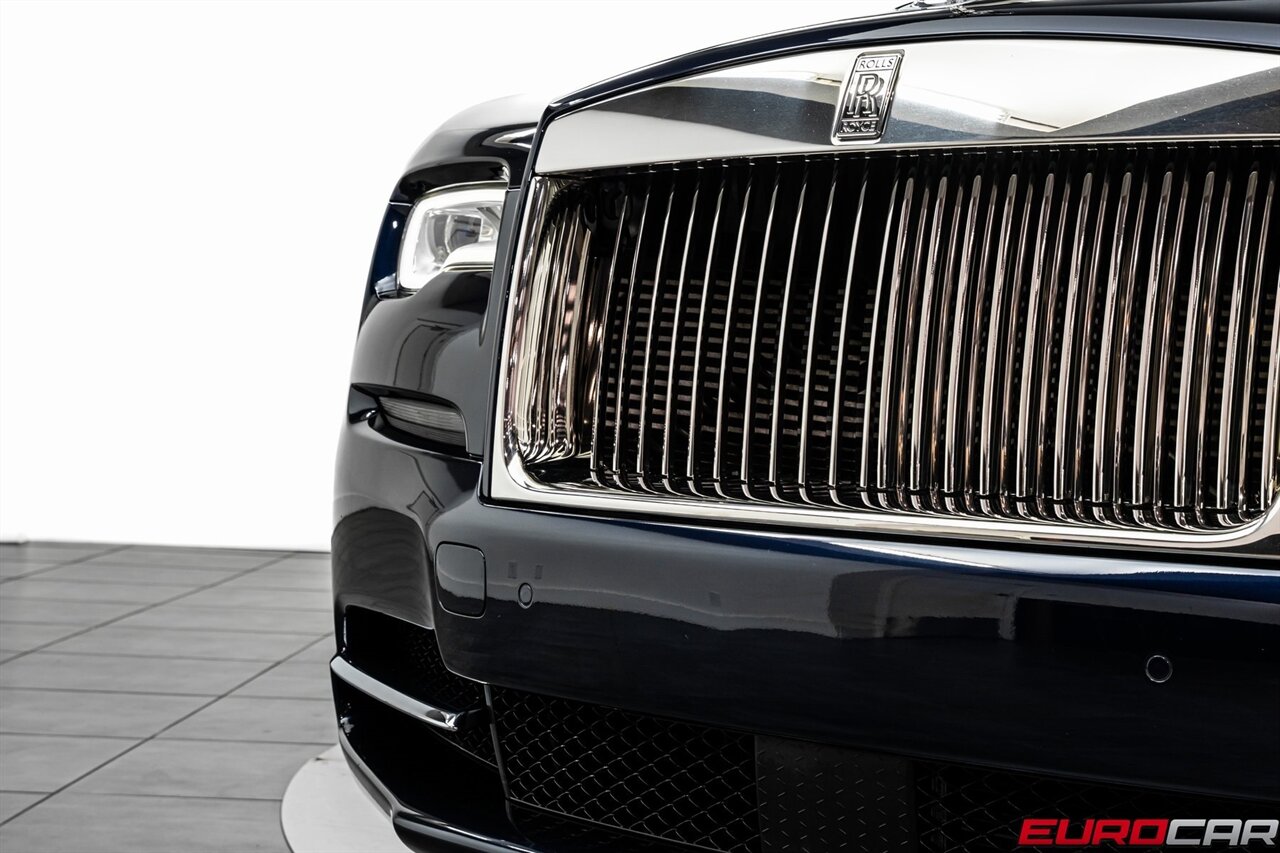 2017 Rolls-Royce Wraith *TWO-TONE INTERIOR * IMMACULATE CONDITION* - Photo 12 - Costa Mesa, CA 92626