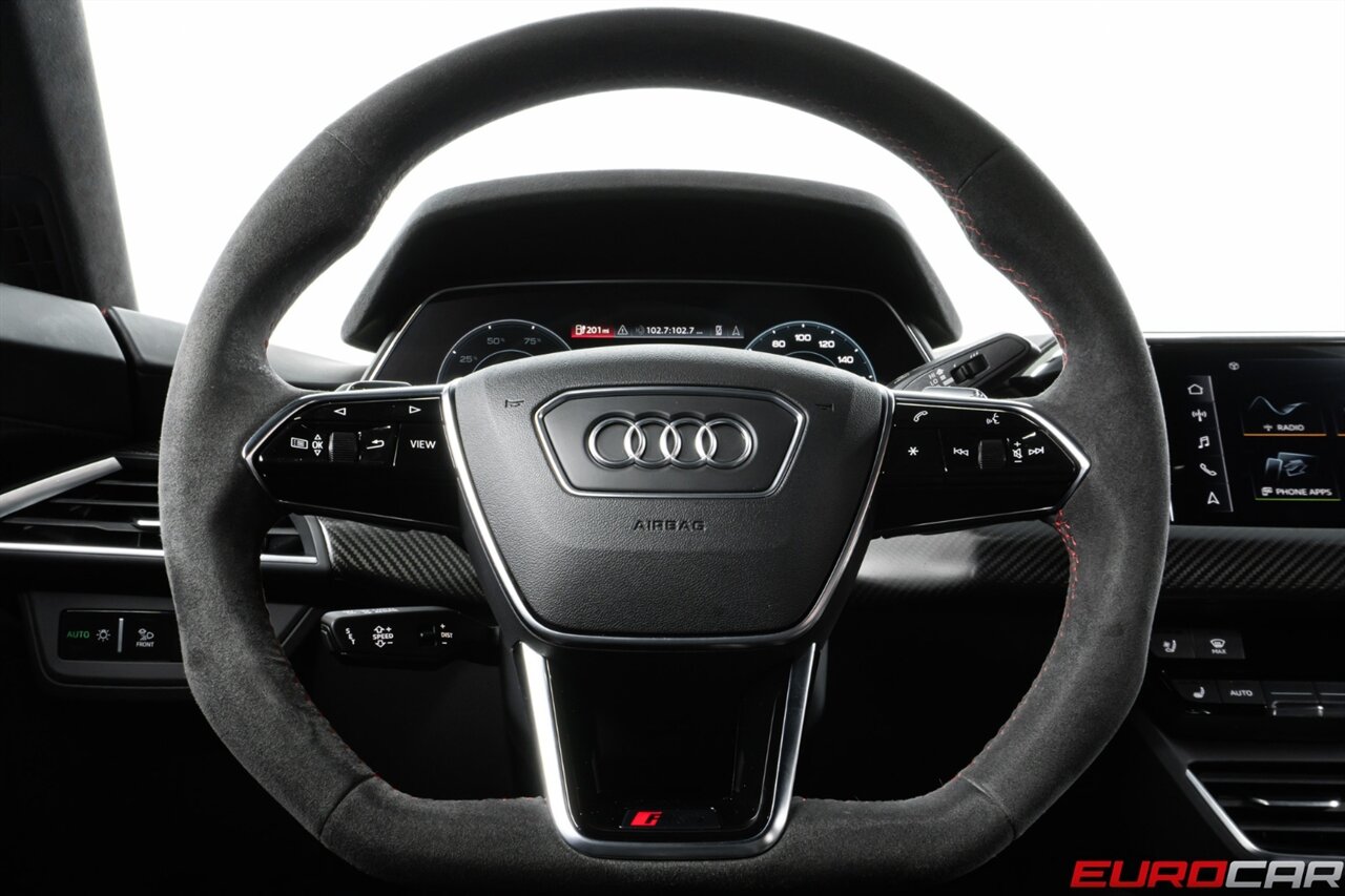 2022 Audi RS e-tron GT quattro  * $149840.00 MSRP * CARBON FIBER* - Photo 29 - Costa Mesa, CA 92626