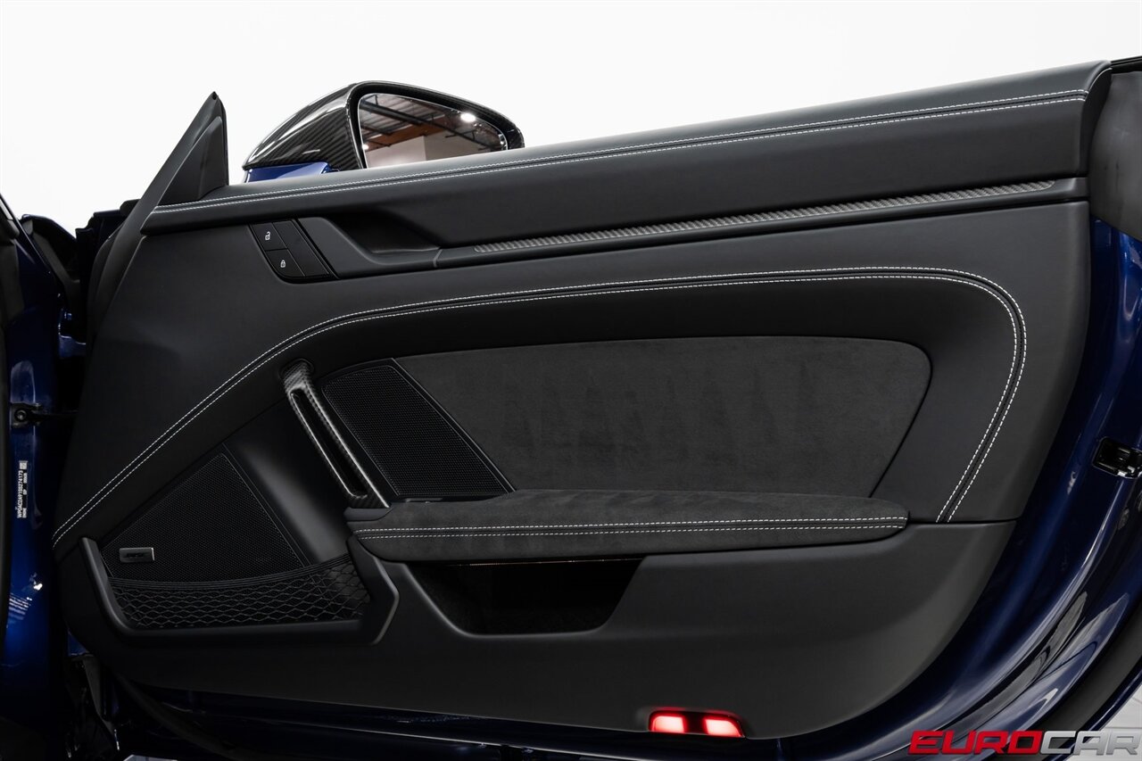 2025 Porsche 911 GT3 *WEISSACH PACKAGE * FOLDING BUCKET SEATS*   - Photo 30 - Costa Mesa, CA 92626