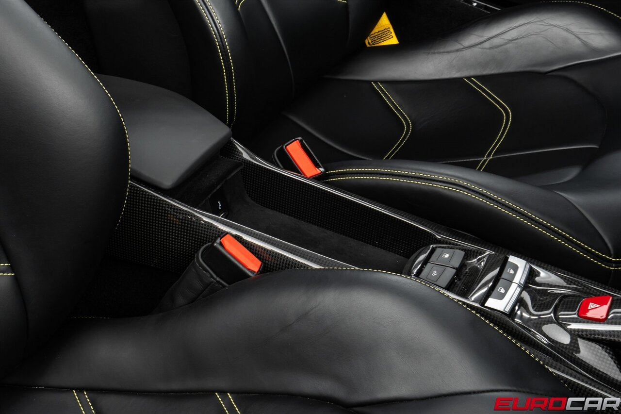 2019 Ferrari 488 Spider  *CARBON FIBER * SUSPENSION LIFTER* - Photo 39 - Costa Mesa, CA 92626