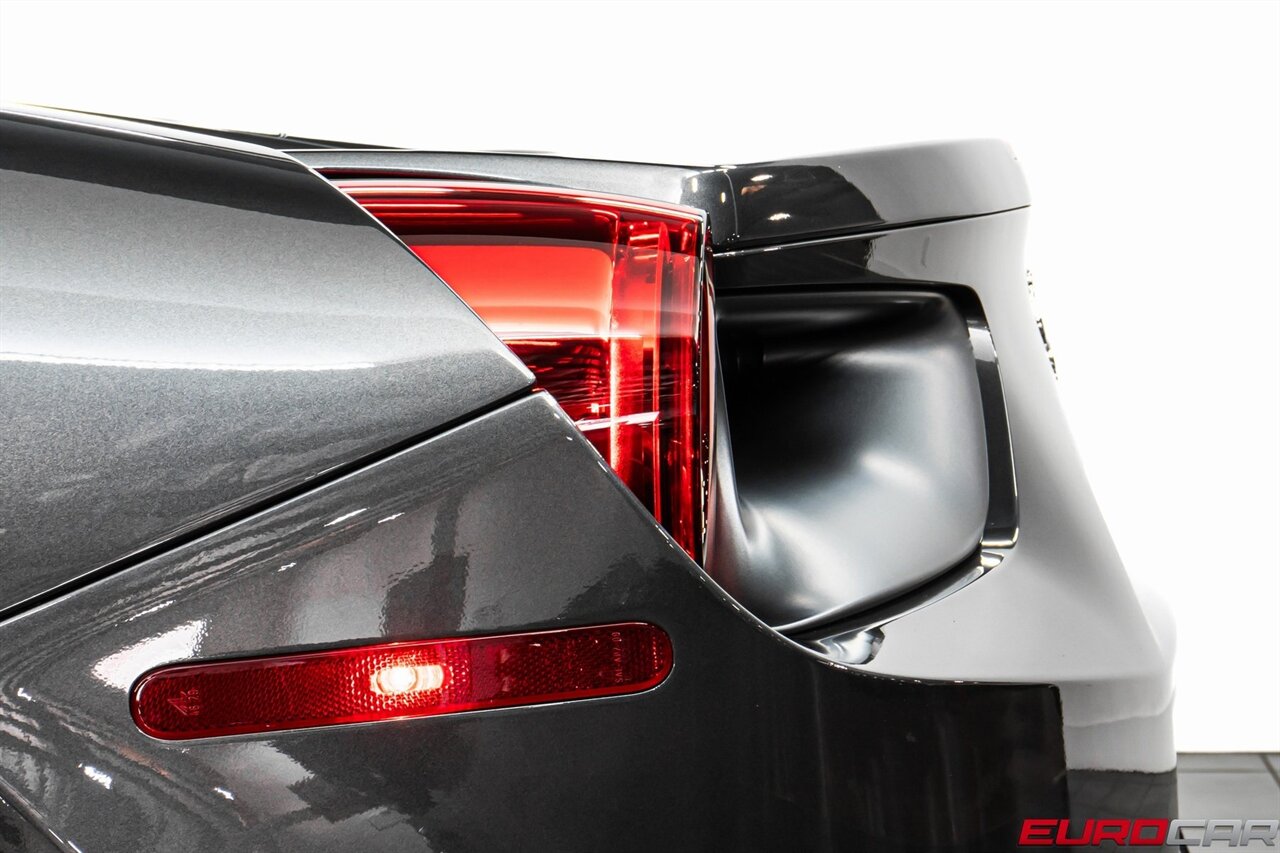 2019 Ferrari 488 Spider  *CARBON FIBER * SUSPENSION LIFTER* - Photo 22 - Costa Mesa, CA 92626