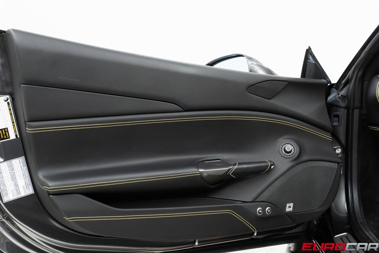 2019 Ferrari 488 Spider  *CARBON FIBER * SUSPENSION LIFTER* - Photo 28 - Costa Mesa, CA 92626