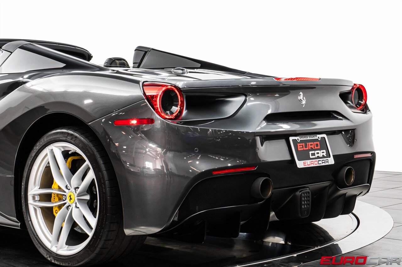 2019 Ferrari 488 Spider  *CARBON FIBER * SUSPENSION LIFTER* - Photo 20 - Costa Mesa, CA 92626
