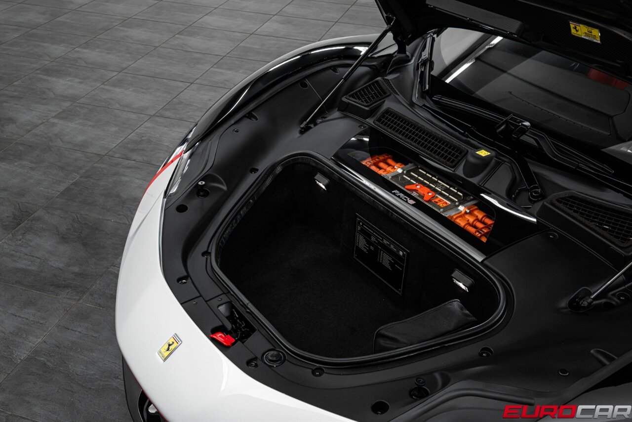 2022 Ferrari SF90 Stradale *CARBON FIBER LED STEERING WHEEL * CARBON FIBER WHEELS * FRONT PPF* - Photo 11 - Costa Mesa, CA 92626