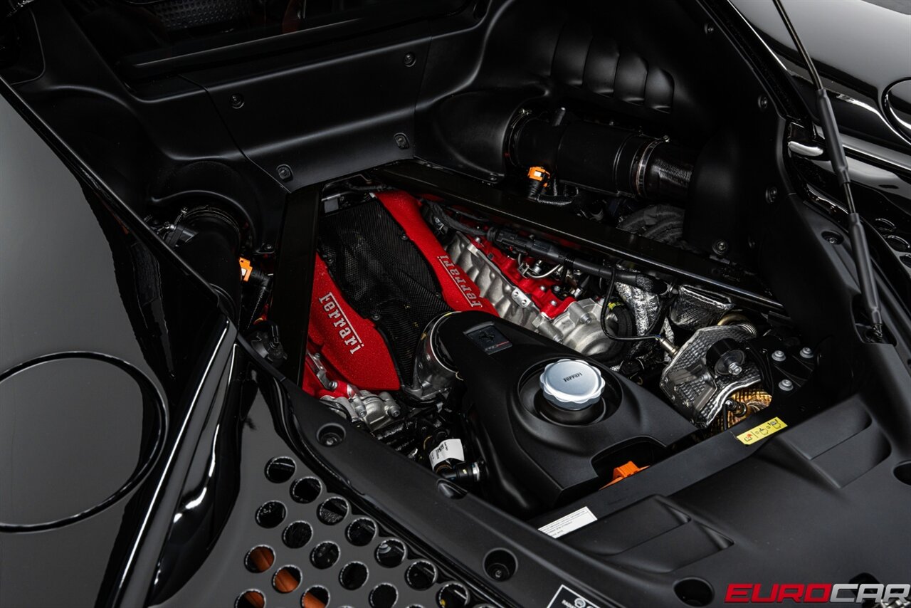 2022 Ferrari SF90 Stradale *CARBON FIBER LED STEERING WHEEL * CARBON FIBER WHEELS * FRONT PPF* - Photo 24 - Costa Mesa, CA 92626