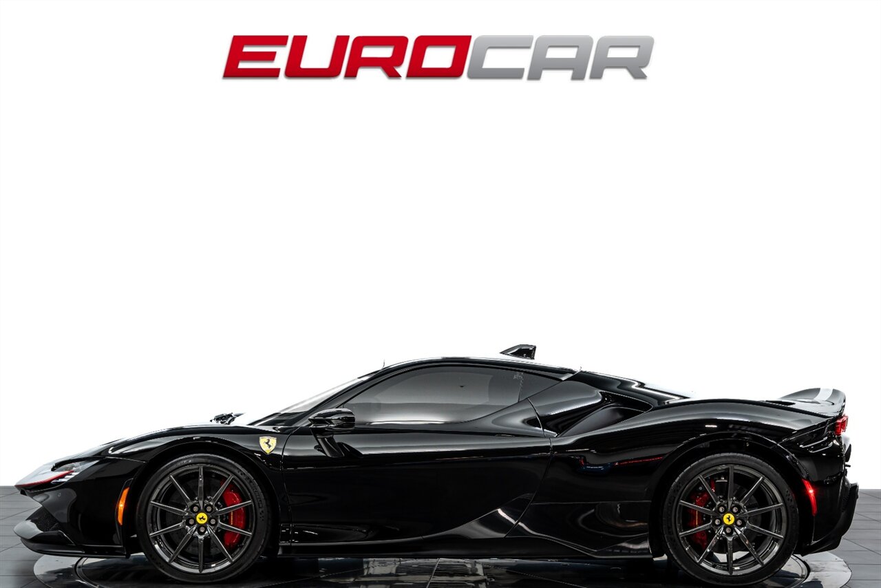 2022 Ferrari SF90 Stradale *CARBON FIBER LED STEERING WHEEL * CARBON FIBER WHEELS * FRONT PPF* - Photo 2 - Costa Mesa, CA 92626