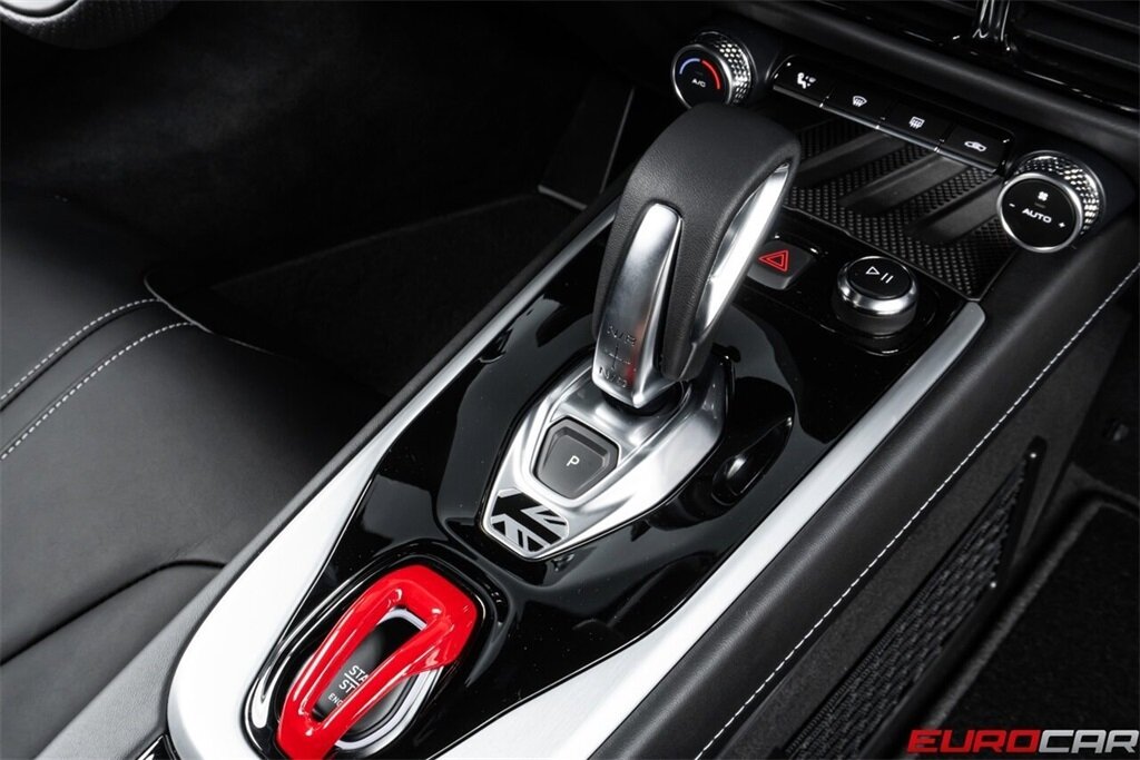 2025 Lotus Emira V6  *AUTOMATIC TRANSMISSION * NEW CAR* - Photo 33 - Costa Mesa, CA 92626