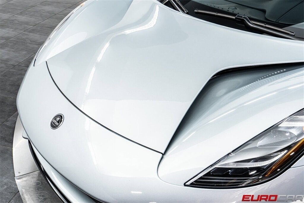 2025 Lotus Emira V6  *AUTOMATIC TRANSMISSION * NEW CAR* - Photo 9 - Costa Mesa, CA 92626