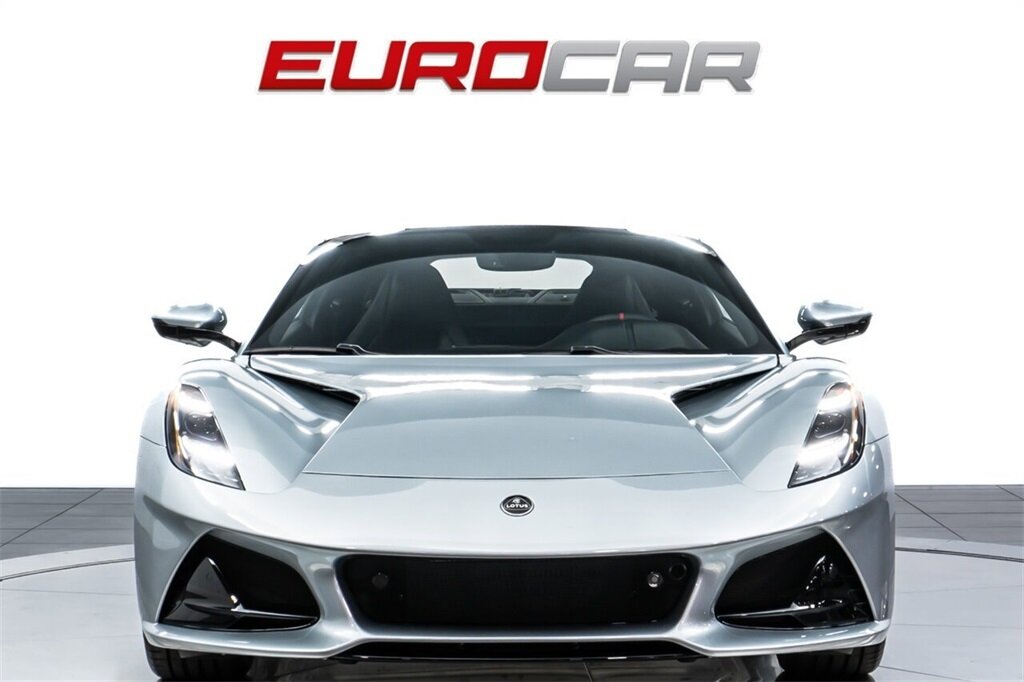 2025 Lotus Emira V6  *AUTOMATIC TRANSMISSION * NEW CAR* - Photo 8 - Costa Mesa, CA 92626