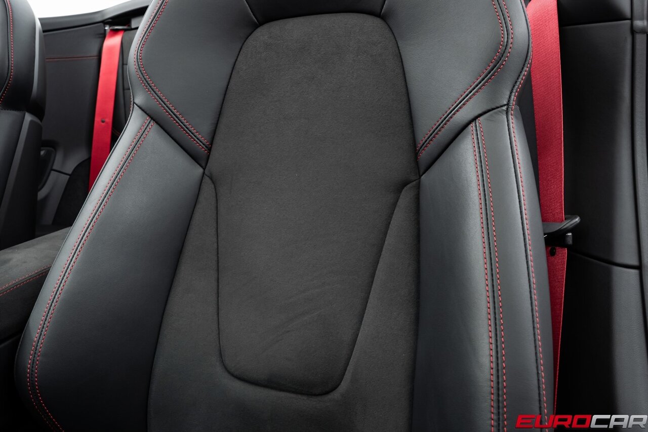 2024 Porsche 911 Carrera GTS *FRONT AXLE LIFT * PREMIUM PACKAGE*   - Photo 43 - Costa Mesa, CA 92626