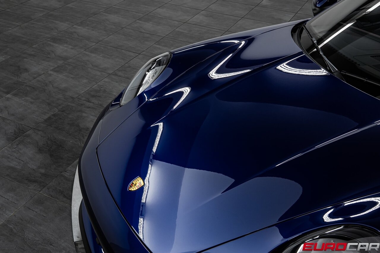 2024 Porsche 911 Carrera GTS *FRONT AXLE LIFT * PREMIUM PACKAGE*   - Photo 11 - Costa Mesa, CA 92626