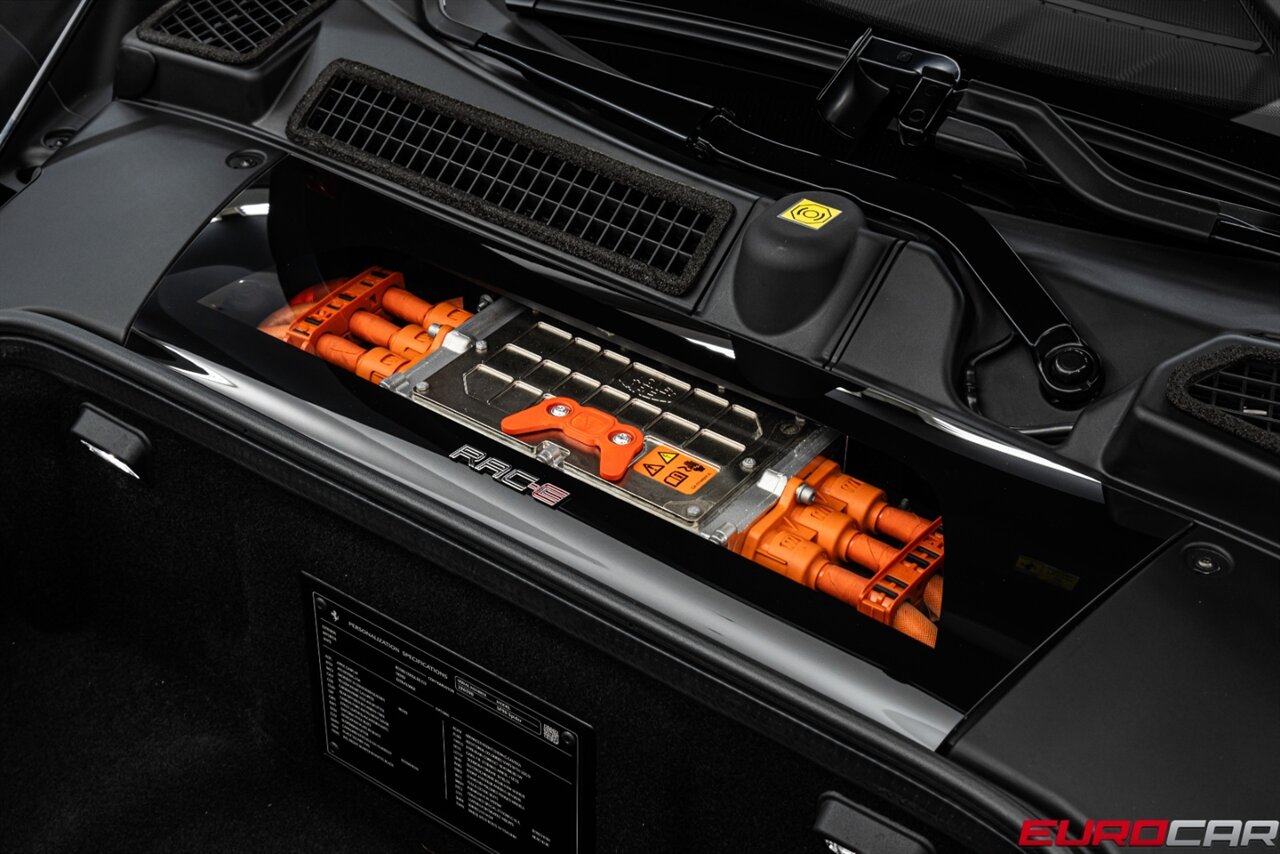 2023 Ferrari SF90 Spider  *CARBON OPTIONS * SUSPENSION LIFTER* - Photo 14 - Costa Mesa, CA 92626