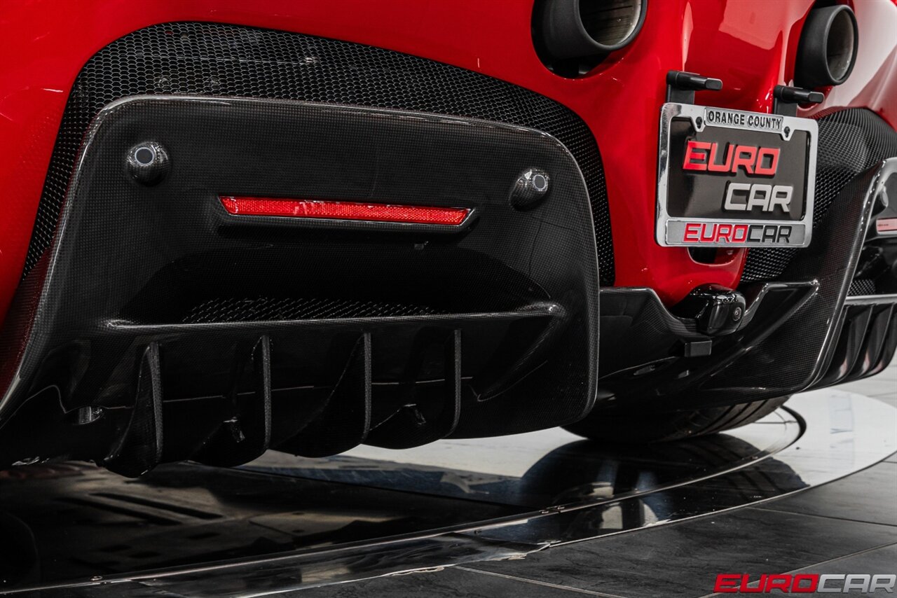 2023 Ferrari SF90 Spider  *CARBON OPTIONS * SUSPENSION LIFTER* - Photo 26 - Costa Mesa, CA 92626