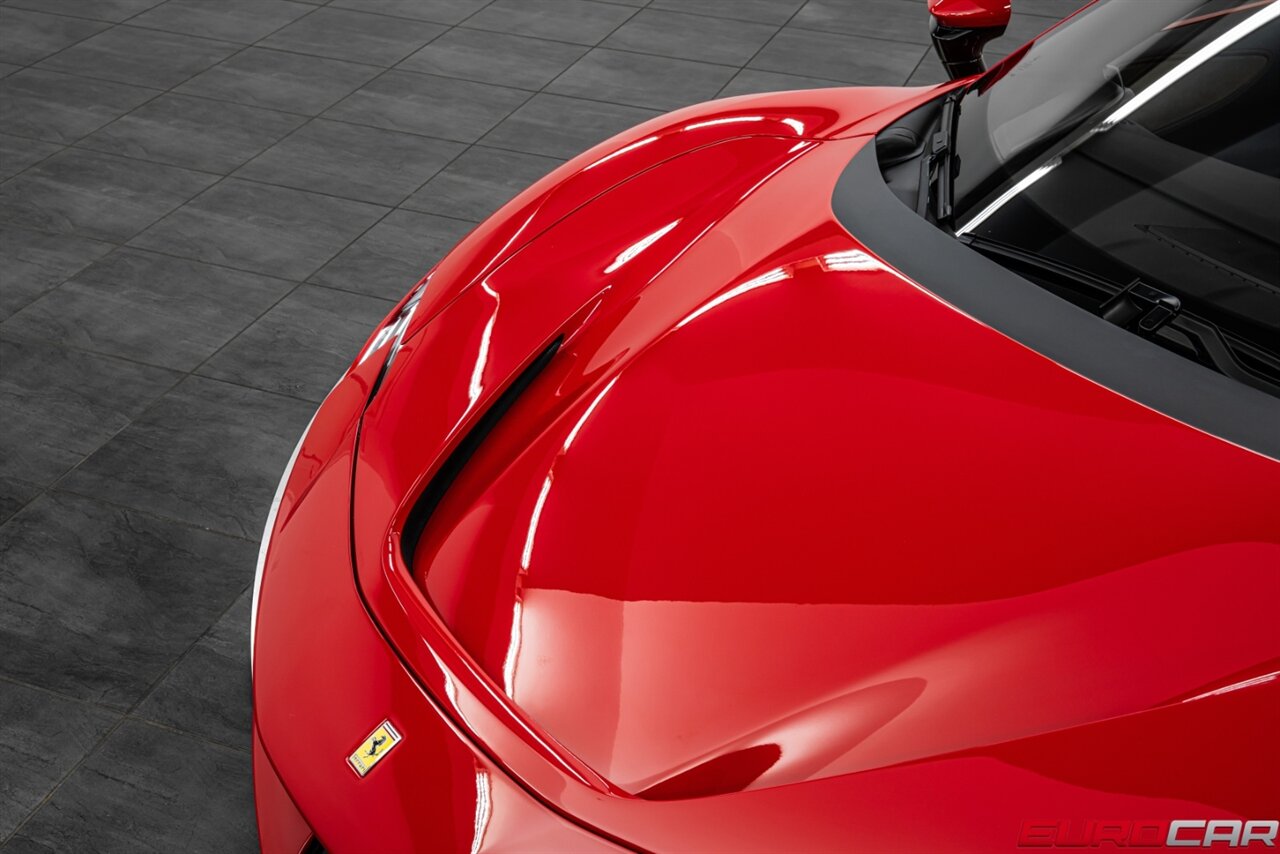 2023 Ferrari SF90 Spider  *CARBON OPTIONS * SUSPENSION LIFTER* - Photo 11 - Costa Mesa, CA 92626