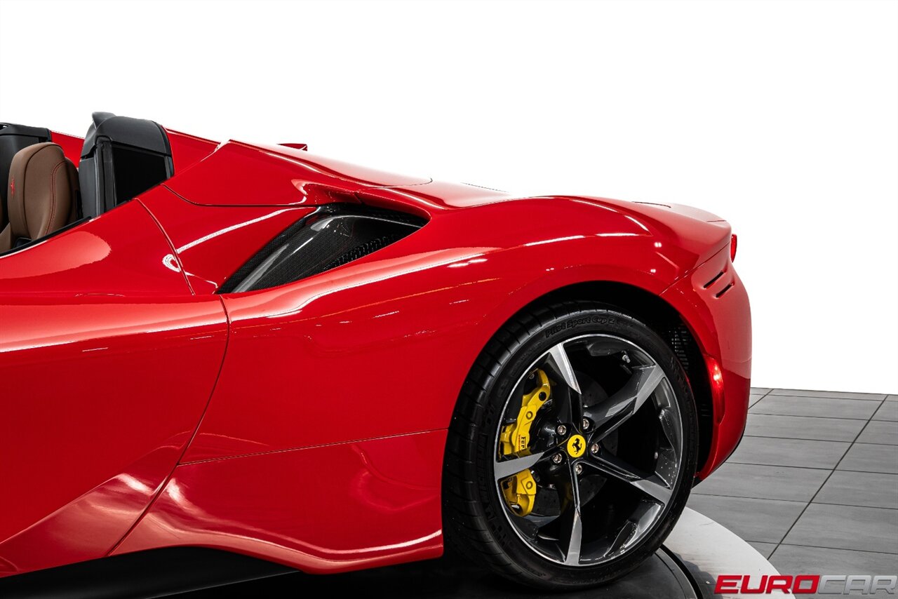 2023 Ferrari SF90 Spider  *CARBON OPTIONS * SUSPENSION LIFTER* - Photo 21 - Costa Mesa, CA 92626