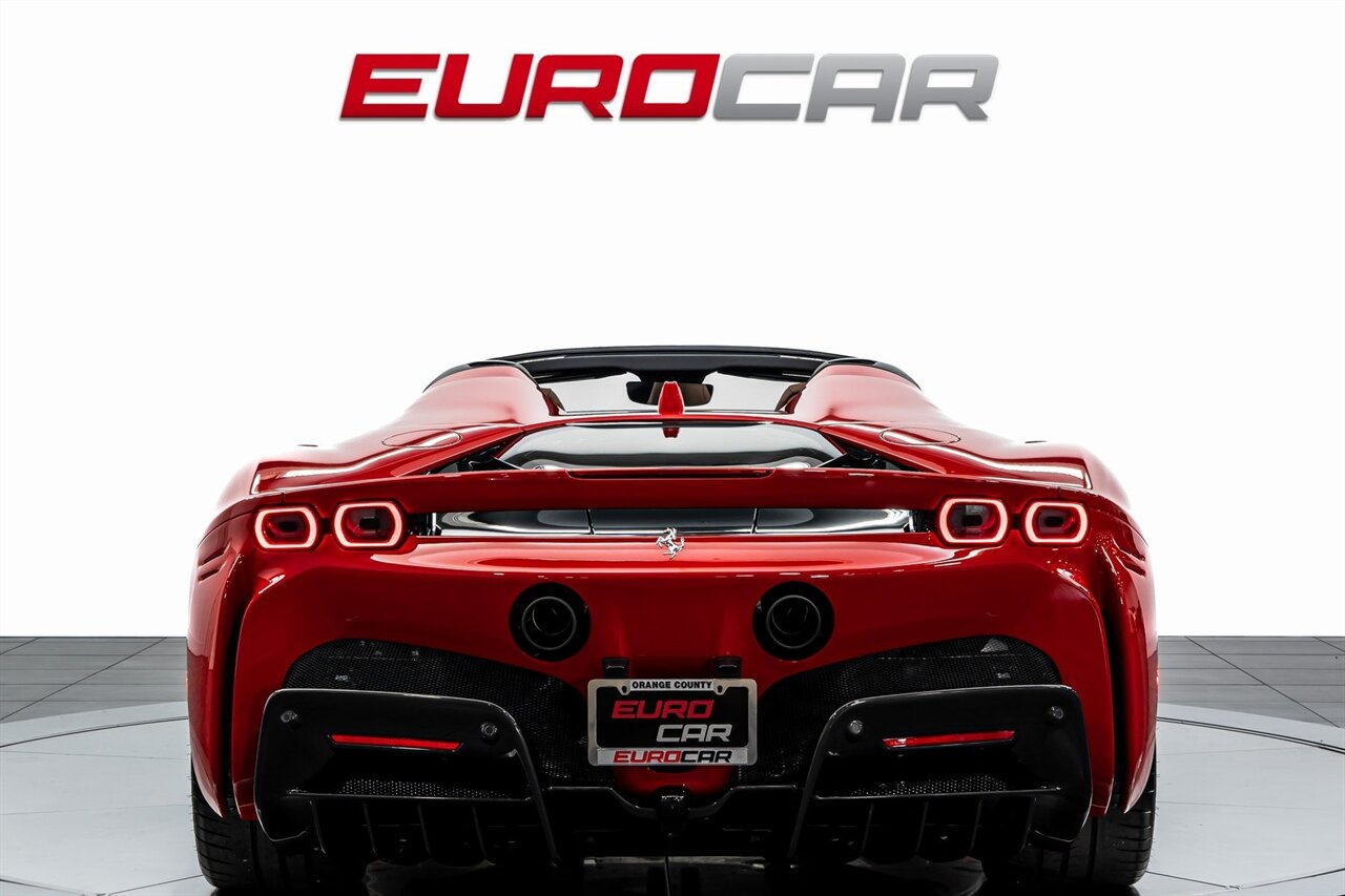 2023 Ferrari SF90 Spider Base photo 4