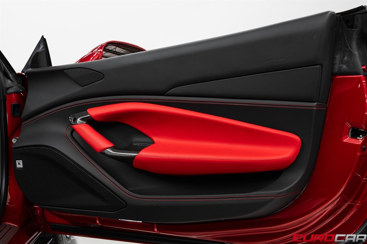 2022 Ferrari F8 Spider *MASSIVE CARBON OPTIONS * FRONT PPF* - Photo 31 - Costa Mesa, CA 92626