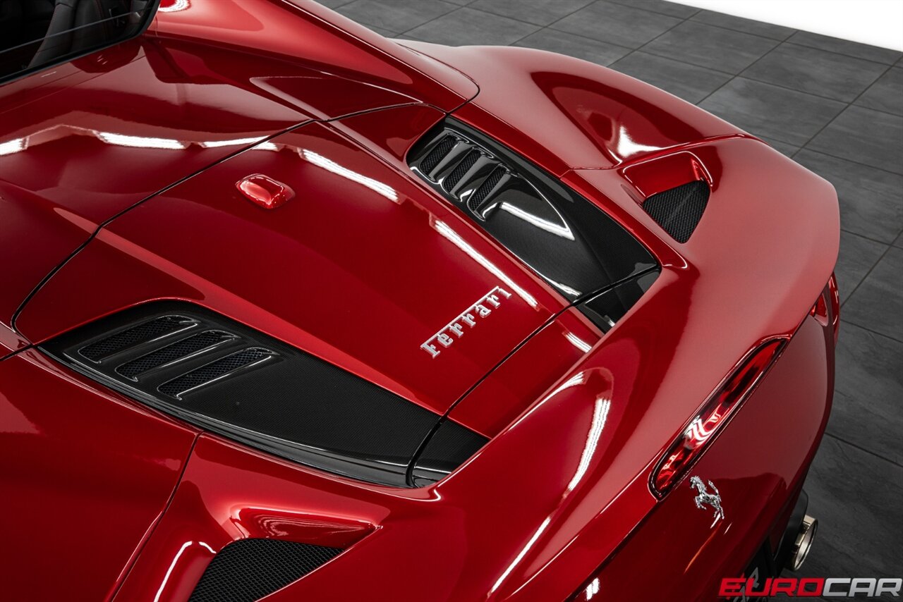 2022 Ferrari F8 Spider *MASSIVE CARBON OPTIONS * FRONT PPF* - Photo 25 - Costa Mesa, CA 92626