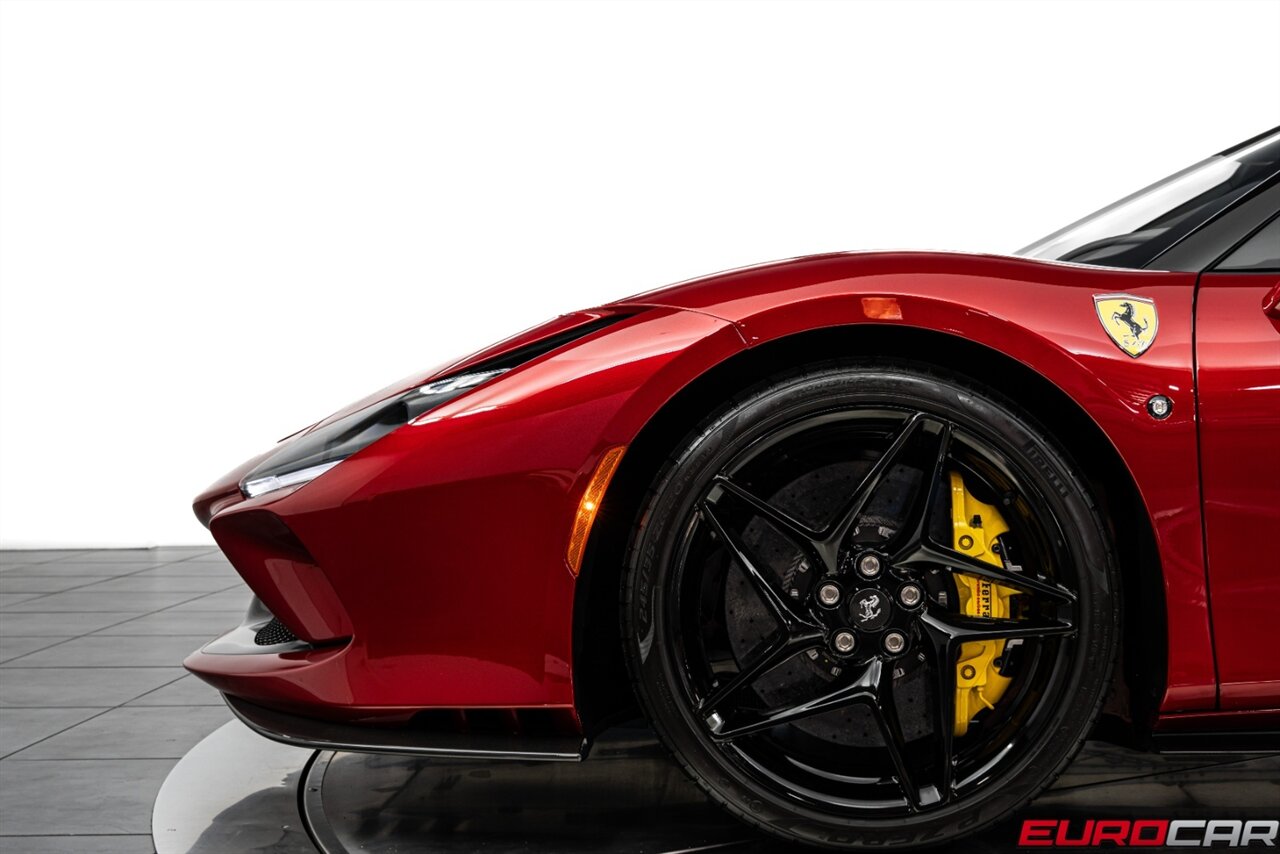 2022 Ferrari F8 Spider *MASSIVE CARBON OPTIONS * FRONT PPF* - Photo 19 - Costa Mesa, CA 92626