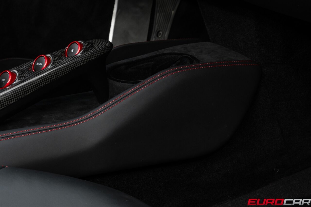 2022 Ferrari F8 Spider *MASSIVE CARBON OPTIONS * FRONT PPF* - Photo 44 - Costa Mesa, CA 92626