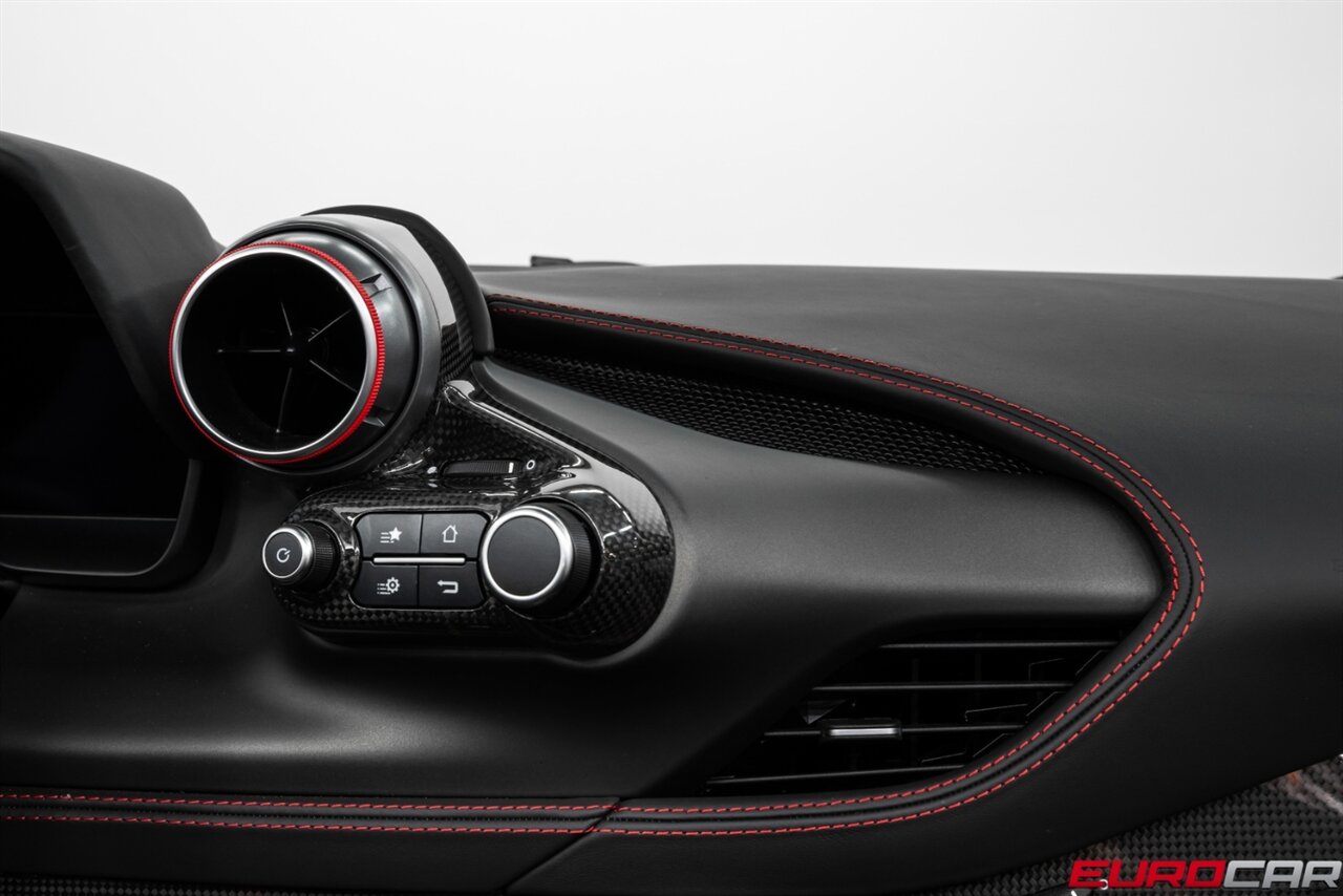 2022 Ferrari F8 Spider *MASSIVE CARBON OPTIONS * FRONT PPF* - Photo 39 - Costa Mesa, CA 92626
