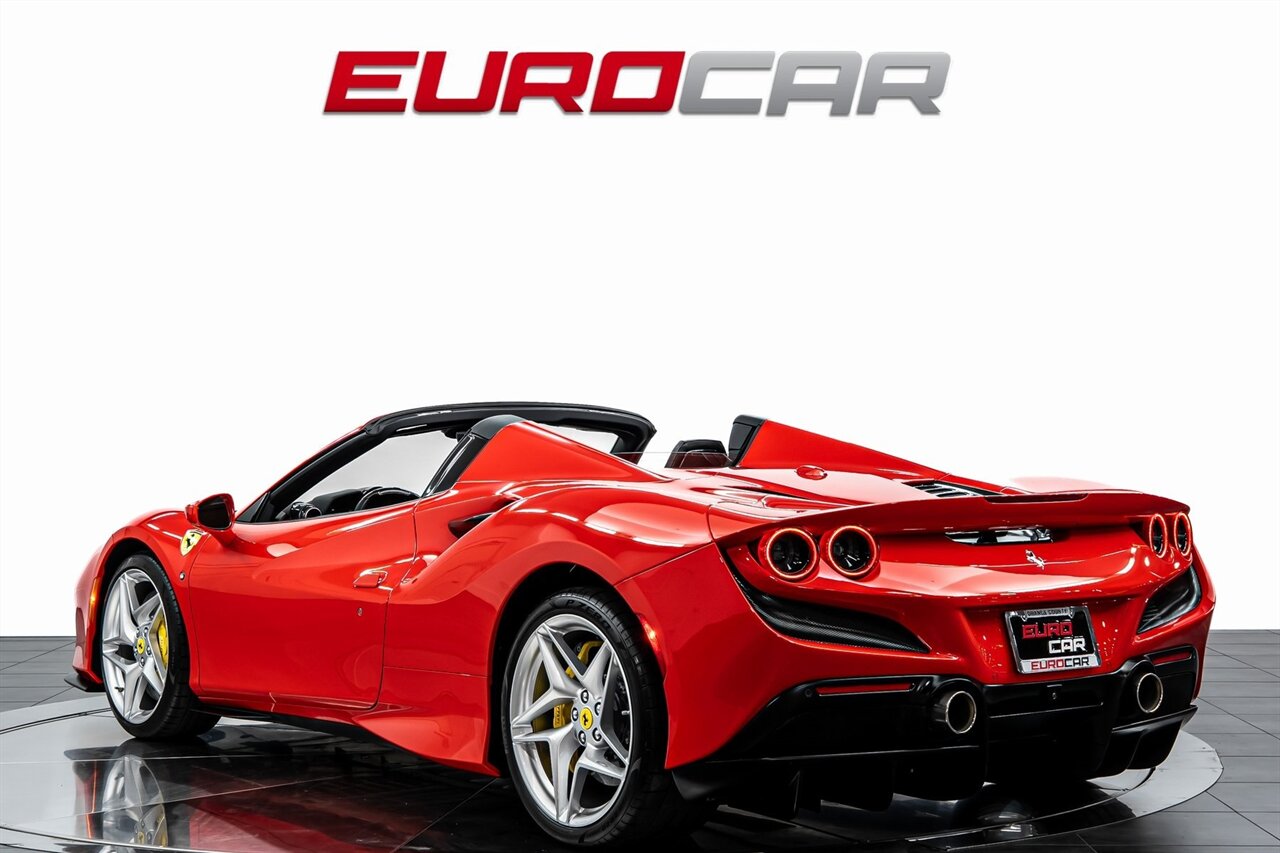 2022 Ferrari F8 Spider Base photo 4