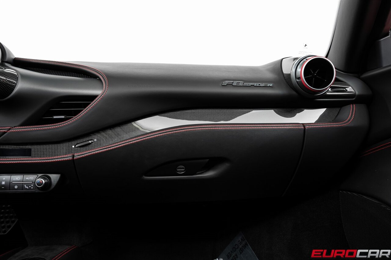 2022 Ferrari F8 Spider  *CARBON FIBER LED STEERING WHEEL * DAYTONA RACING SEATS* - Photo 40 - Costa Mesa, CA 92626