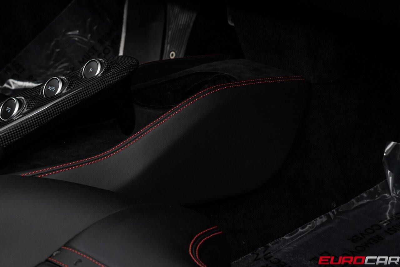 2022 Ferrari F8 Spider  *CARBON FIBER LED STEERING WHEEL * DAYTONA RACING SEATS* - Photo 42 - Costa Mesa, CA 92626
