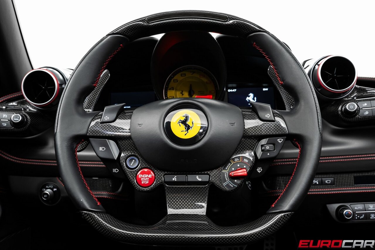 2022 Ferrari F8 Spider  *CARBON FIBER LED STEERING WHEEL * DAYTONA RACING SEATS* - Photo 35 - Costa Mesa, CA 92626