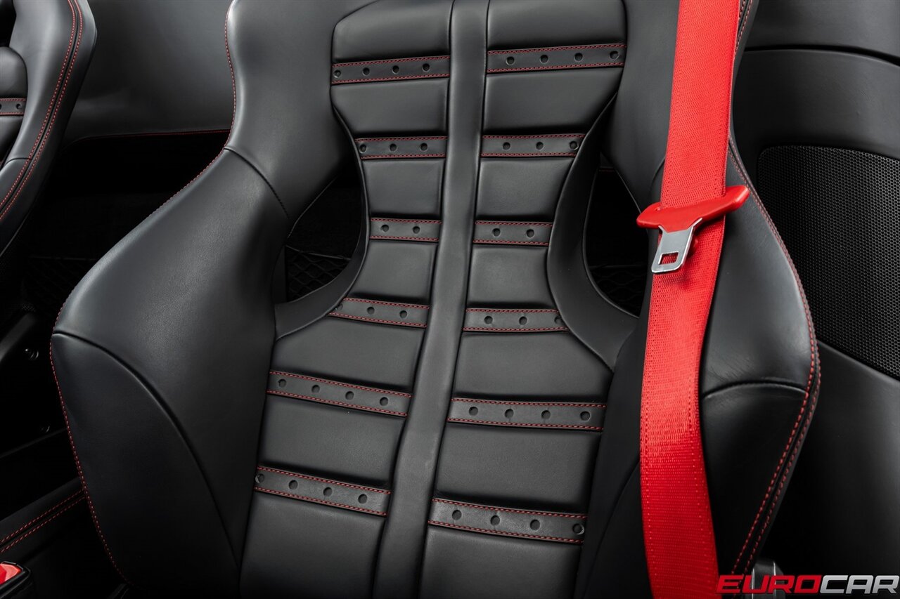 2022 Ferrari F8 Spider  *CARBON FIBER LED STEERING WHEEL * DAYTONA RACING SEATS* - Photo 48 - Costa Mesa, CA 92626
