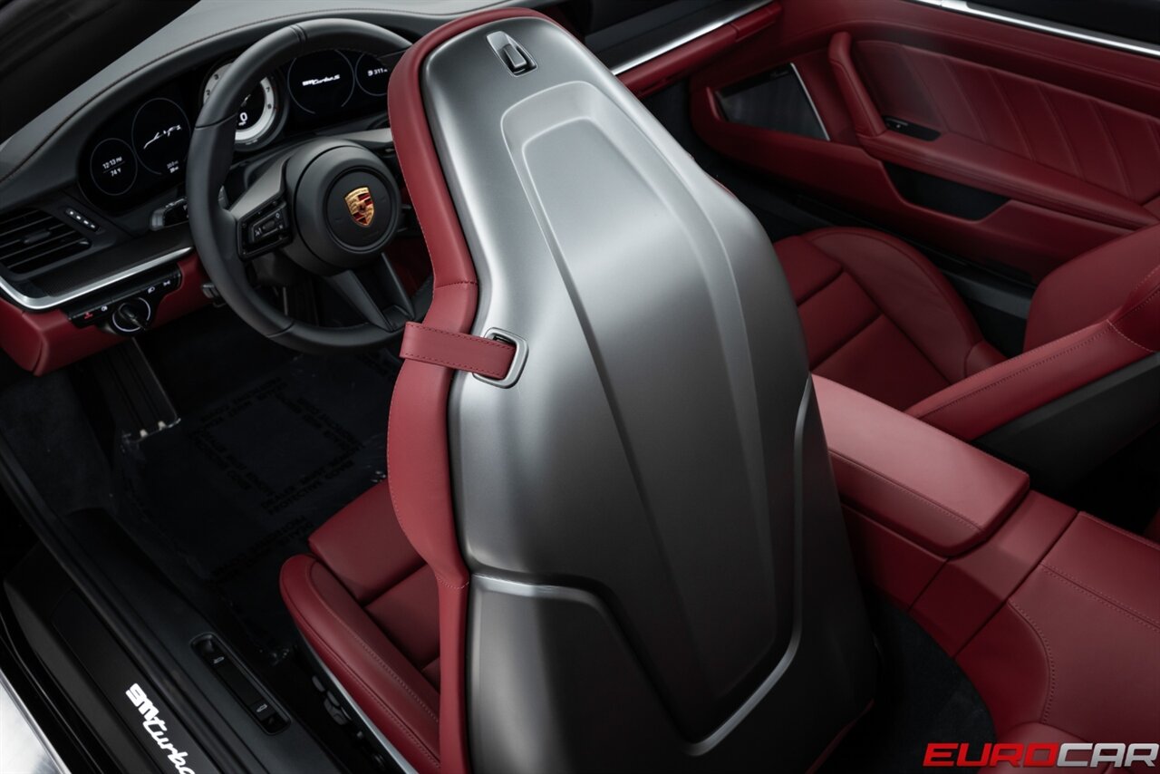 2025 Porsche 911 Turbo S *SPORT DESIGN PACKAGE * SPORT EXHAUST SYSTEM * FRONT LIFT* - Photo 43 - Costa Mesa, CA 92626